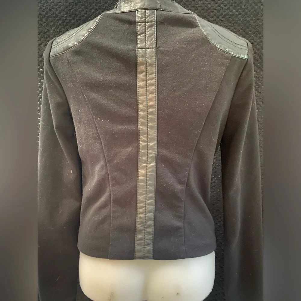 GUESS LEATHER BOMBER JACKET - Picture 3 of 5